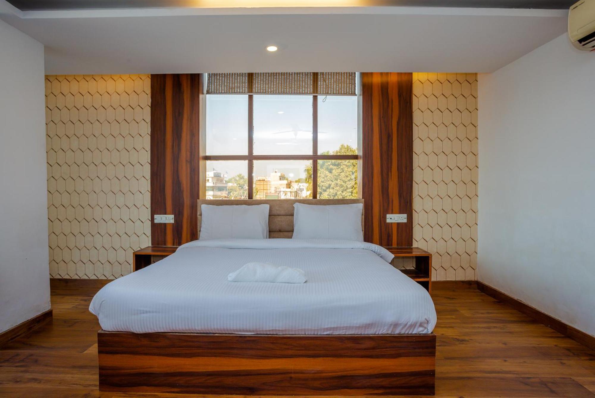 Hotel Doon Dehradun Bilik gambar