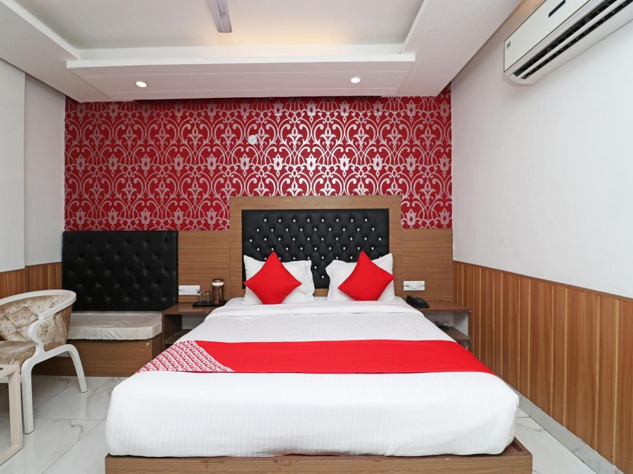 Hotel Doon Dehradun Luaran gambar