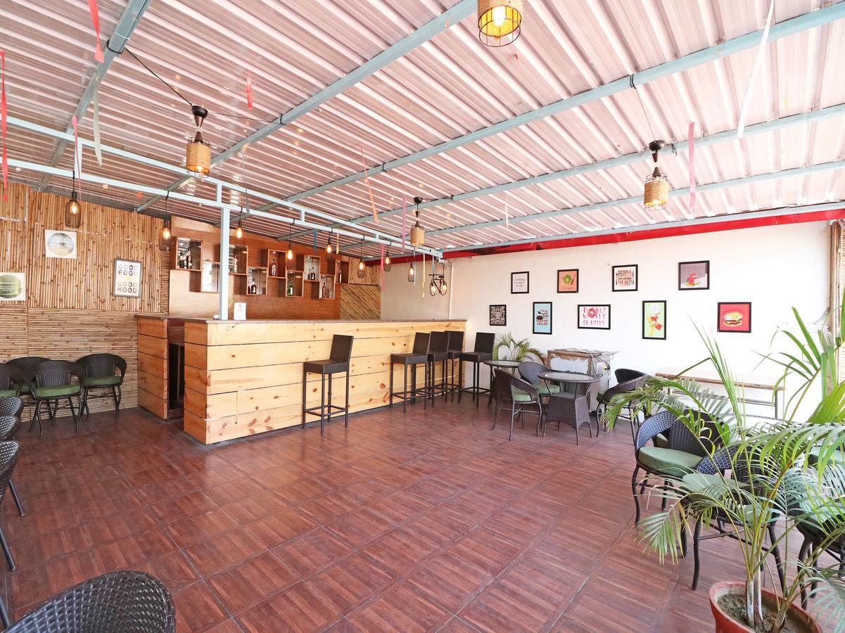 Hotel Doon Dehradun Luaran gambar
