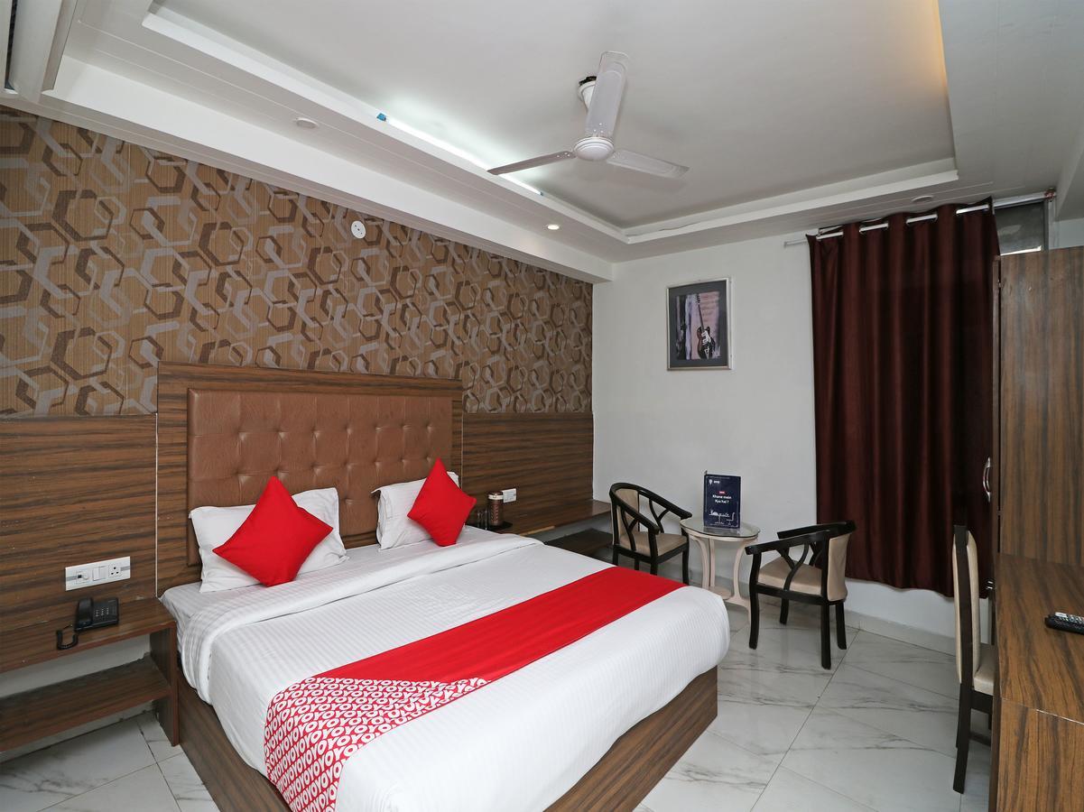 Hotel Doon Dehradun Luaran gambar